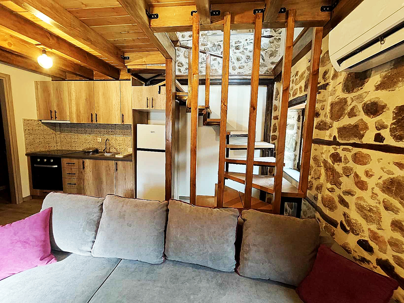 stone-guesthouse-pantazis-A9